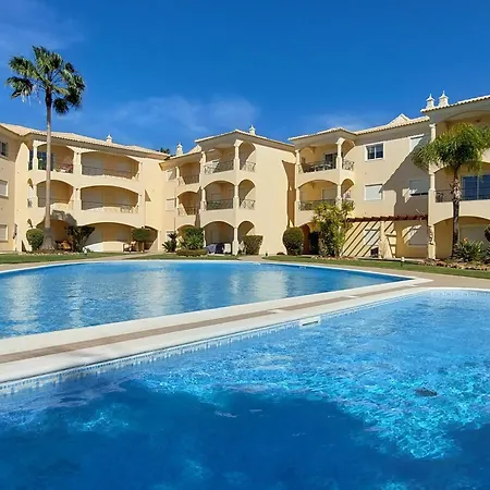 Village Apartmán